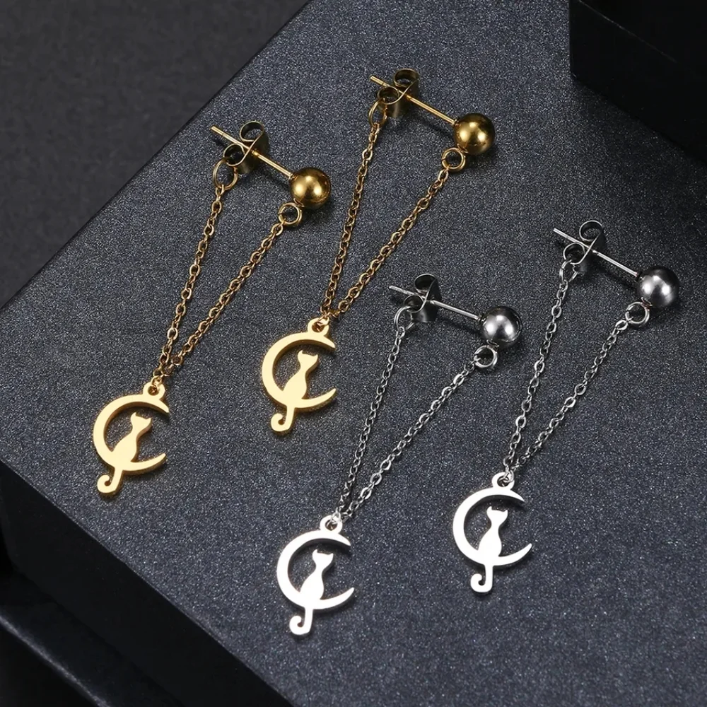 Delicate Moon Cat Earrings - Picture 4 of 5